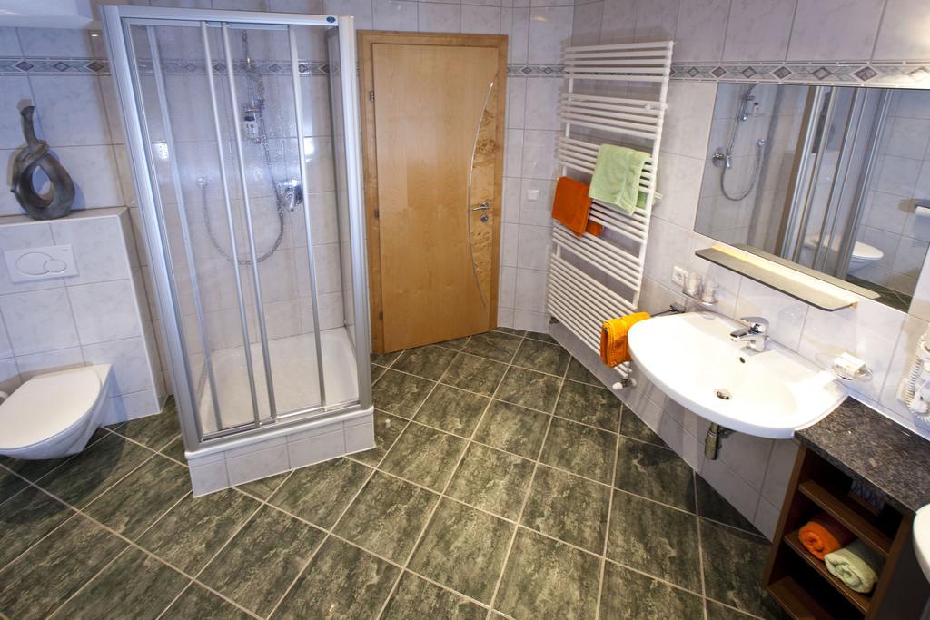 Apart Alpen Royal ナウダース 部屋 写真